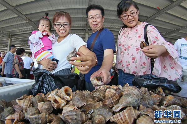 严阵以待持枪开门的时候需要注意什么